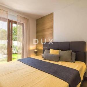 ISTRA, SVETVINČENAT - Moderno uređena vila s bazenom
