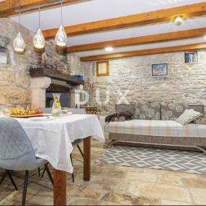 ISTRA, SVETVINČENAT - Šarmantna kamena kuća u srcu Istre!