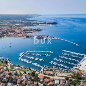 ISTRA, UMAG - Ekskluzivna ponuda: stan s bazenom na minut do mora!