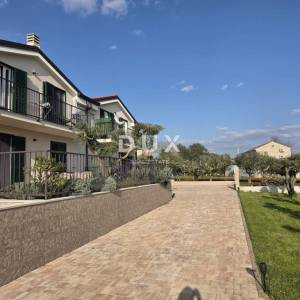 ISTRA, UMAG - Moderna i novosagrađena kuća s 4 identična aprtmana
