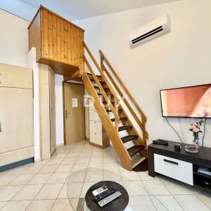 ISTRA, UMAG - NOVO - 2S+DB, 300 metara do mora