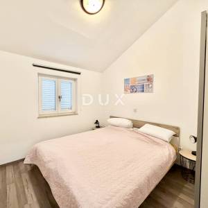 ISTRA, UMAG - NOVO - 2S+DB, 300 metara do mora