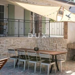 ISTRA, VIŽINADA - Mediteranska kuća s bazenom