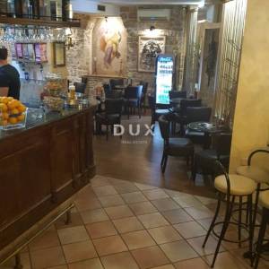 ISTRA,ROVINJ - Predivan uhodani caffe bar u srcu Rovinja