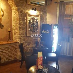 ISTRA,ROVINJ - Predivan uhodani caffe bar u srcu Rovinja