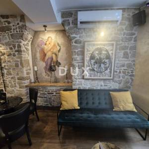 ISTRA,ROVINJ - Predivan uhodani caffe bar u srcu Rovinja