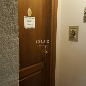 ISTRA,ROVINJ - Predivan uhodani caffe bar u srcu Rovinja