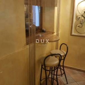 ISTRA,ROVINJ - Predivan uhodani caffe bar u srcu Rovinja