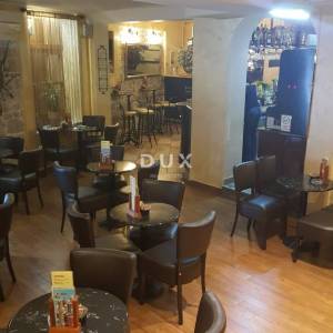 ISTRA,ROVINJ - Predivan uhodani caffe bar u srcu Rovinja