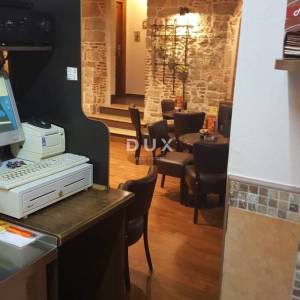 ISTRA,ROVINJ - Predivan uhodani caffe bar u srcu Rovinja