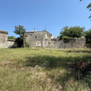 ISTRA,ŽMINJ - Autohtona kamena kuća s projektom i građevinskom dozvolom 