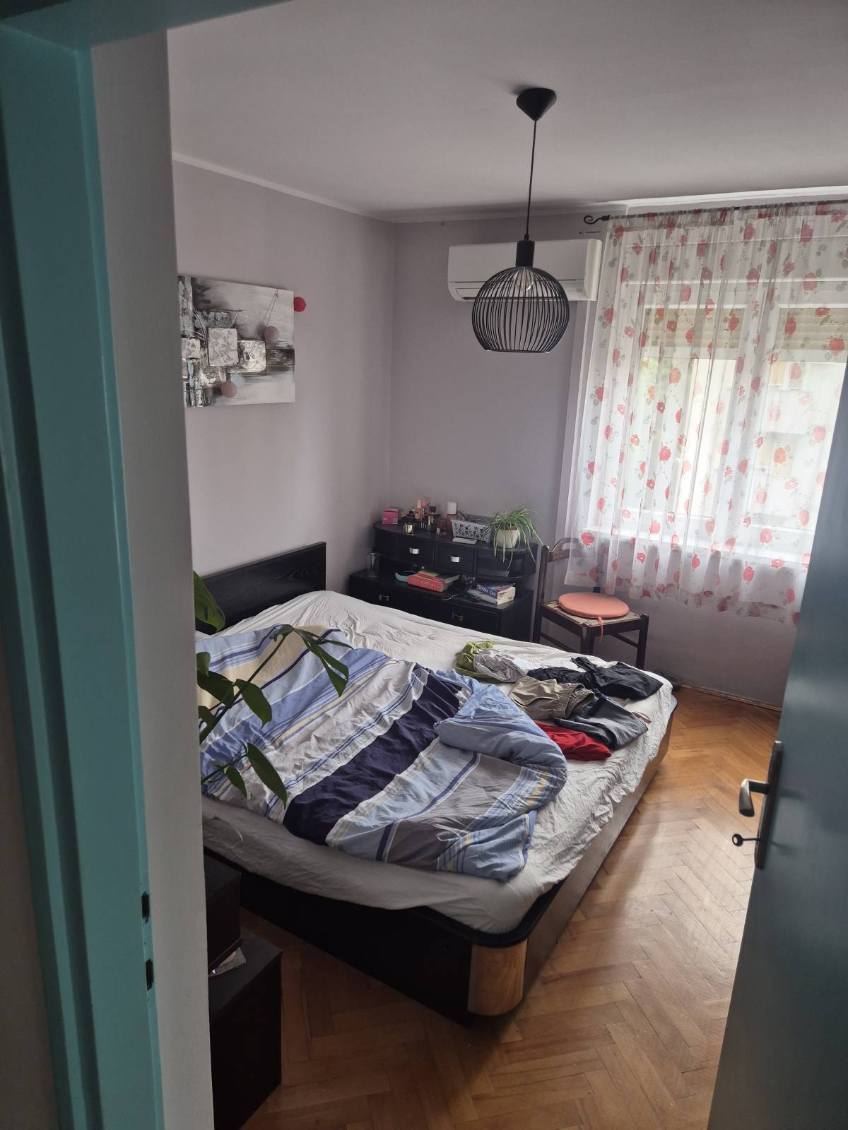 Iznajmljujem stan Donja Vezica