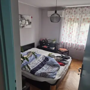 Iznajmljujem stan Donja Vezica