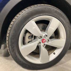 Jaguar E-Pace 2.0 AWD - 3 godine jamstva