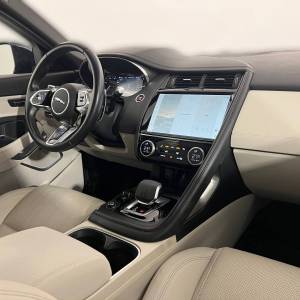 Jaguar E-Pace 2.0 AWD - 3 godine jamstva