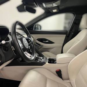 Jaguar E-Pace 2.0 AWD - 3 godine jamstva