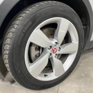 Jaguar E-Pace 2.0 SE 163 AWD - 3 godine jamstva