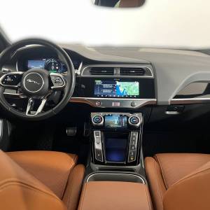 Jaguar I-Pace EV 400 AWD - 3 godine jamstva