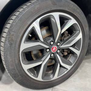 Jaguar I-Pace EV 400 AWD - 3 godine jamstva