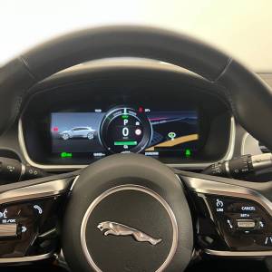Jaguar I-Pace EV 400 AWD - 3 godine jamstva