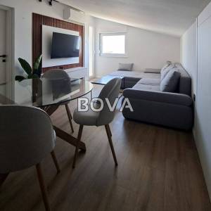 Jednosoban stan 44 m2 – Ninske Vodice *Pogled na more* (ID-2596/E)