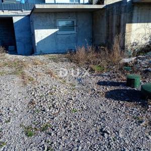 KASTAV - Samostojeća kuća 210 m2, započeta gradnja