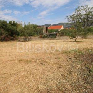 Kaštel Novi, građevinsko zemljište 501m2, prodaja