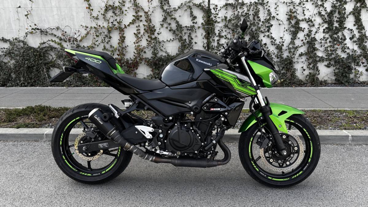 Kawasaki Z400, A2