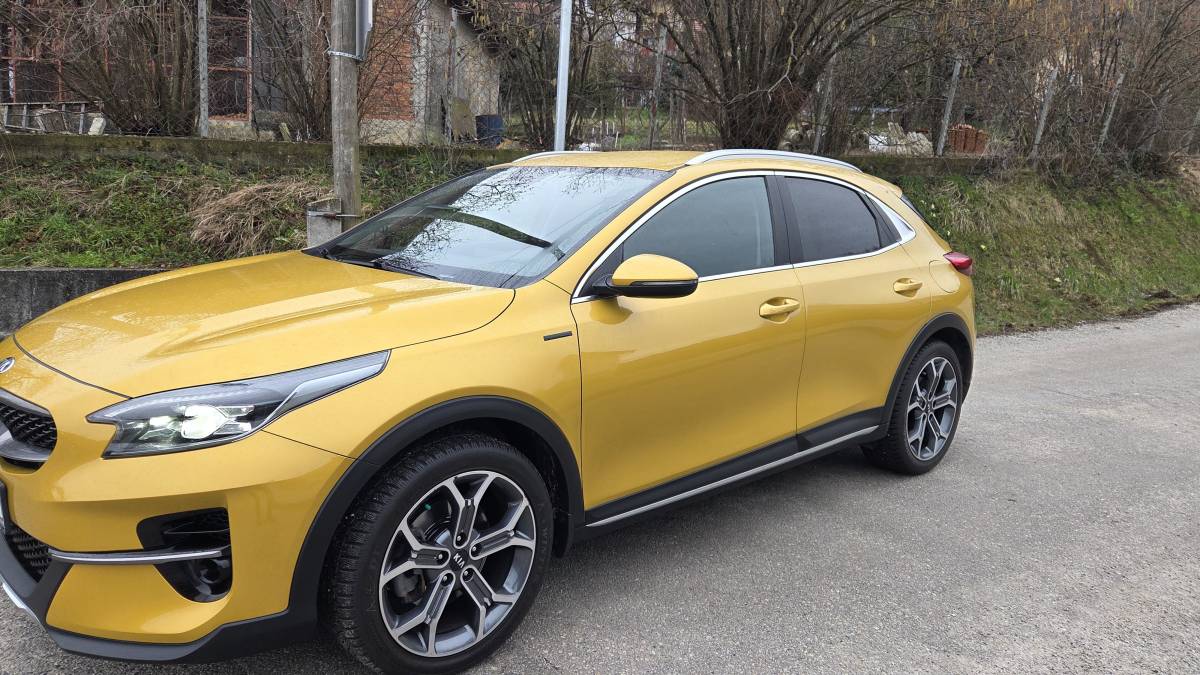 Kia Xceed 83000 km 2 god garancija