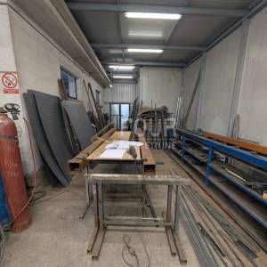Klana, 115m2, poslovni prostor - hala+ured
