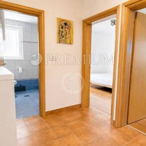 Klimno, Krk – apartman s terasom i pogledom na more!