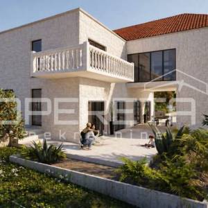 Kliševo zemljište 3697 m2 s idejnim projektom