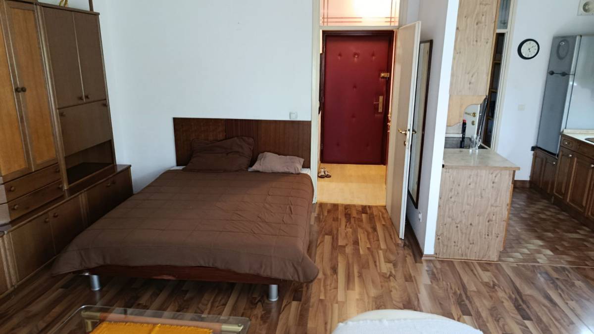 Najam, Malešnica, komforni stan 40 m2