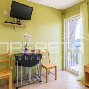 Korčula, dva apartmana s pogledom i velikom terasom