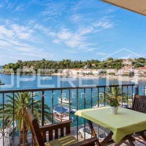 Korčula, dva apartmana s pogledom i velikom terasom