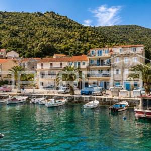 Korčula, dva apartmana s pogledom i velikom terasom