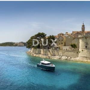 KORČULA, LUMBARDA - dvoetažni stan, 138.87m2!