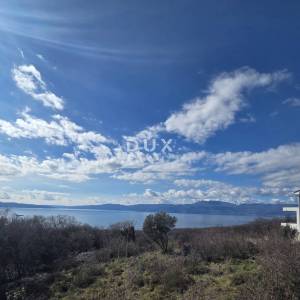 KOSTRENA, ROŽMANIĆI- građevinsko zemljište 1900m2 s panoramskim pogledom na more za obiteljsku villu / stambenu zgradu stanove ...