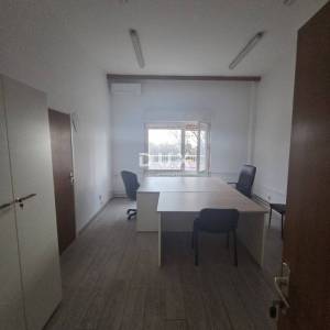 KOSTRENA, URINJ- poslovna zgrada/ prostor za razne djelatnosti 428m2 + parking/dvorište 428m2