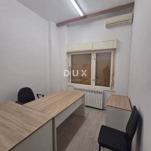 KOSTRENA, URINJ- poslovna zgrada/ prostor za razne djelatnosti 428m2 + parking/dvorište 428m2