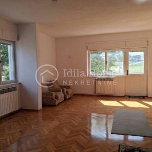 Kraljevec na Sutli/stambeno poslovni objekt 166m2 tlocrtno