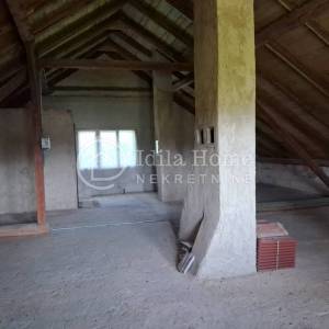 Kraljevec na Sutli/stambeno poslovni objekt 166m2 tlocrtno