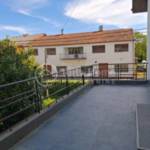 Kraljevec na Sutli/stambeno poslovni objekt 166m2 tlocrtno