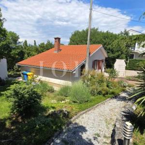 Kraljevica kuća blizu mora