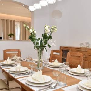 KRK, LINARDIĆI - Spoj elegancije, sigurnosti i mediteranskog šarma, 350m2