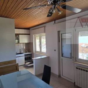 Kuća Prodaja Omiš 560 m2