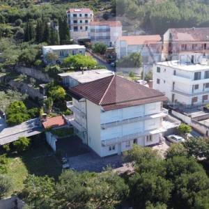 Kuća Prodaja Omiš 560 m2