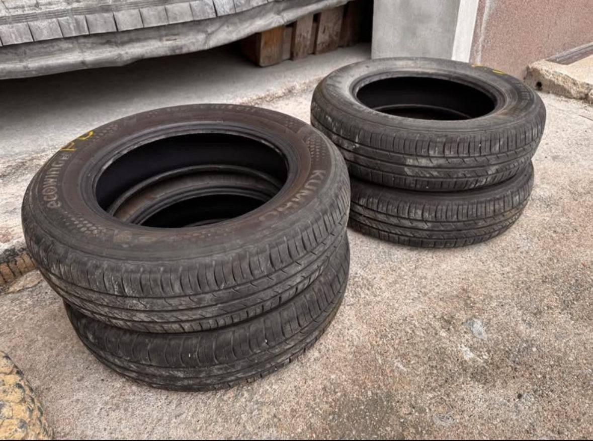 Kumho ljetne gume skoro nove 165 70 r14