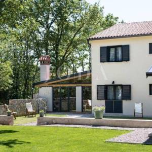 Labin, Villa u mirnom okruženju s bazenom i privatnim wellnessom