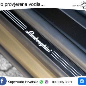 Lamborghini Urus SE  SE 4.0 V8 PHEV 4WD Aut. Verde Gea 799 KS, ZRAČNI+ACC+360